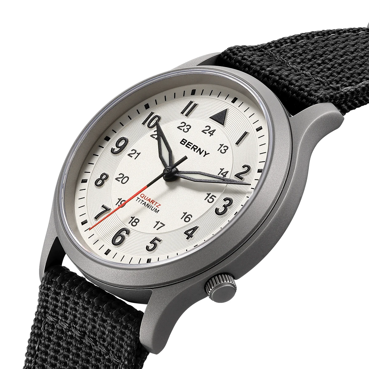 BERNY チタン腕時計男性用クラシックメンズフィールドウォ - Titanium Sport Watch のレビューと価格