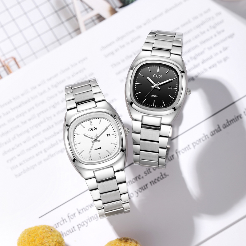 UTHAI CQ361 ファッションレディースウォッチ、ソリ - Ladies Luxury Watch のレビューと価格