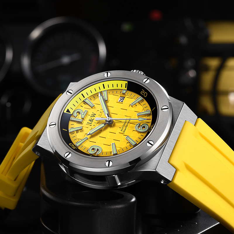 CARNIVAL ハイエンドシリーズ IWブランド 高級サフ - Luxury Watch Rubber Strap のレビューと価格