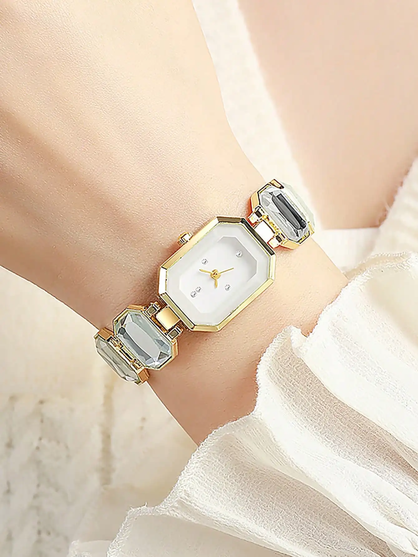 女性スクエア腕時計高級ステンレス鋼ウォーターダイヤモンドクォ - Ladies Luxury Watch のレビューと価格