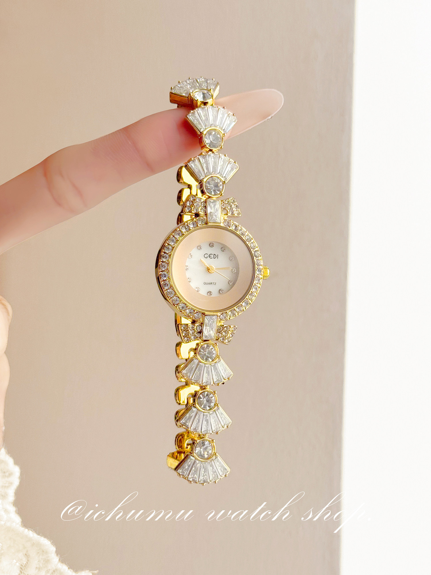マーメイド レディース腕時計 ライトラグジュアリー ニッチ  - Luxury Watch Usa のレビューと価格