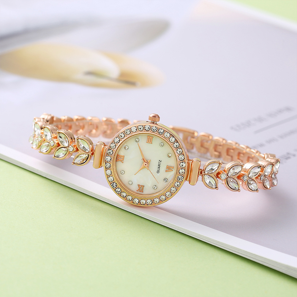 Uthai-女性の人魚のクォーツ時計、小さなグループの時計、 - Luxury Watch Group のレビューと価格