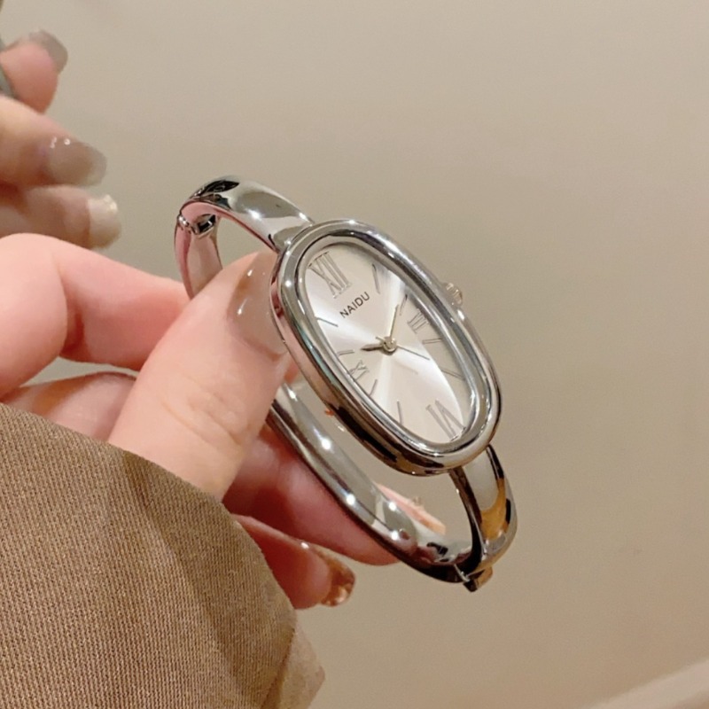 ハイエンドの女性用ローマスケールクォーツ時計シンプルなゴール - Ladies Luxury Watch のレビューと価格
